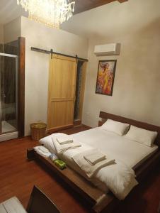 Menekşe Sultan Mansion Hotel Room No 4