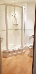 2 Bed Flat in Acton