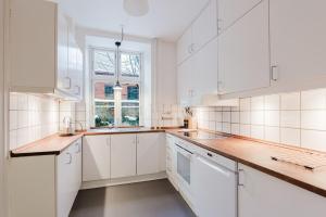 Bright & Charming 3-Room Apt