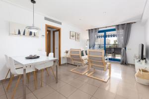 ApartUP Patacona Pure