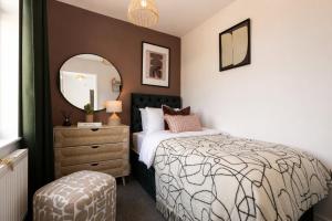Durham 3BR -Parking free- Contractor friendly