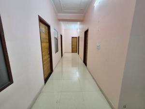 Hotel delight 203 budget room Airport stayrooms