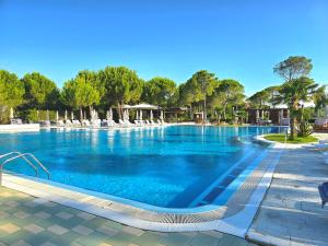 Sunny Beach Apartments - 273