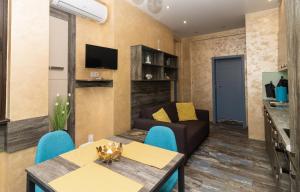 Unique Central 1 Bedroom Flat