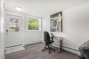The Weekender Cozy Bridgeland Retreat Sleeps 2