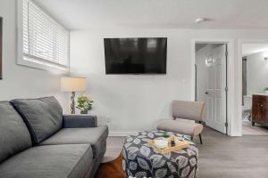 The Weekender Cozy Bridgeland Retreat Sleeps 2