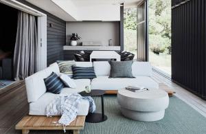 Byron Retreat