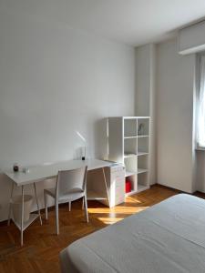 Old tram stop 17 - Family apartment - Città Studi - M1 M2