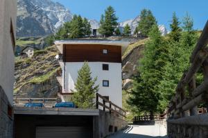 Cretaz Nest - Central Studio near Ski Lifts