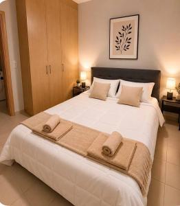Casa Eleftheria Delphi 3 Bedroom Apartment with Large Balcony View