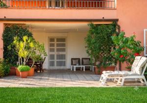 Home Garden
