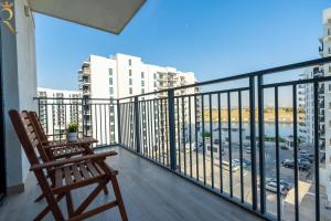 Luxury 3BR With Maid Room - Sea View Balcony in Yas Island