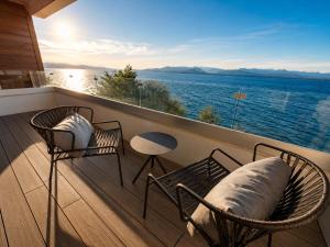 Lakefront Apartment - Best Panoramics Views in Bariloche