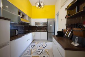 Alex Icon Residence