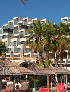 Ioanian Luxury Apartment