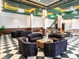 City centre 6 BHK Villa with indoor Pool