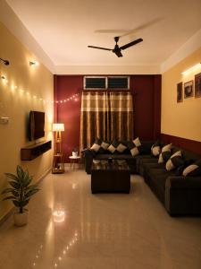 3BHK Cozy Apni Mehfeel Stays
