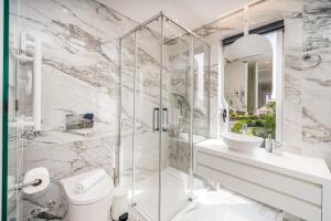 Vilamoura 4-Bedroom Penthouse with Jacuzzi
