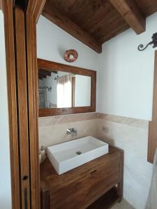 Pool & BBQ Relax - 5 minuti dallaeroporto di Alghero