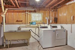 Elmwood Park Jungle Oasis with 2 Car Garage Near Downtown