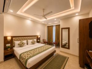 Sitara Premium Dhakad Gold, Near Lakshman Jhula, Tapovan