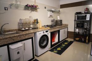 Top-Rated Apartment , Free Parking
