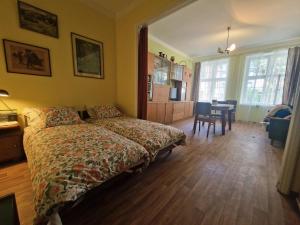 Cameo Apartments