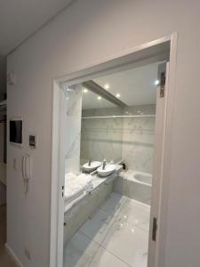 Minimalist Apartment Recoleta Amenities