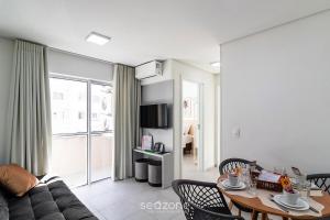 Apto. em Cond. c piscina e vista mar CIB21204