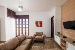 Casa. c Piscina e Varanda em Salvador API0062