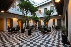 Riad Mudham