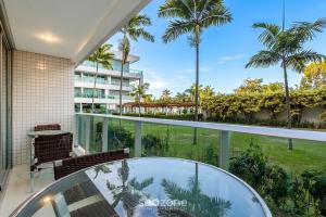 Apto. c Varanda em Cond. c Piscina LVT0031