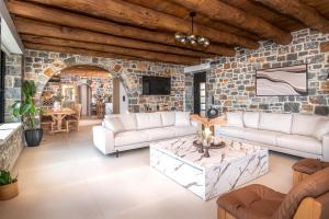 Stone Horizon Villa