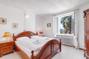 Casa Naima: Family House | Terrace & Peaceful Location - Happy Rentals