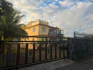 2-bedroom flat in Grand Gaube