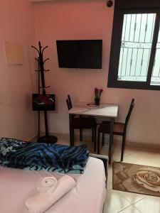 Front of Malabata Corniche - Modern 1BR Studio