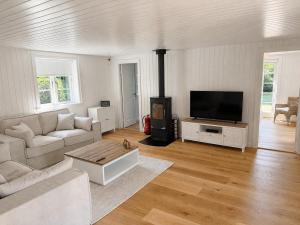 Hornbæk - 5 BR - Beach 650m - Forest 200m - Private Spa & Garden