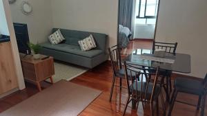 Cozy Apartment 2BR Near Cable Car & Witches Market