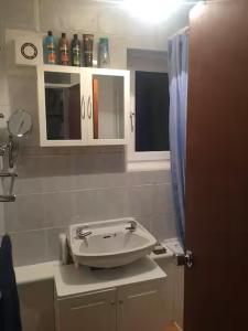 Guest Stay in Apartment in Stockwell - 10 mins to Central London