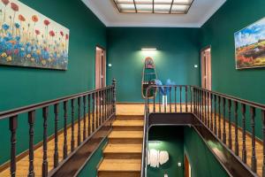 Spacious Vintage Porto House