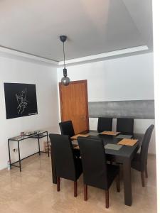 Nice and Cozy New 2-Bedroom Apartment with Pool