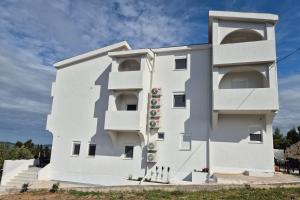 Apartments with parking space Sveti Petar, Biograd - 25850