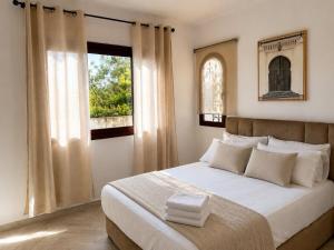 Modern family apartment 200m from beach