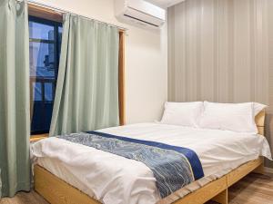 商店街内 步行4分钟到蒲生四丁目站 5分钟大阪城公园 15分钟心斋桥 购物餐饮超市药妆一应俱全