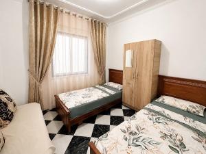 Center Tangier Appartement - 5min Old Medina & Wifi