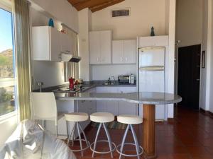 Apto para 3 A pasos del Downtown y Playa Veleros