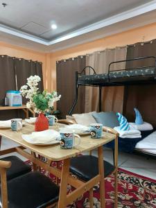 Group Accomodation in Town with Great Overlooking View