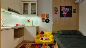 4Chan Homestay