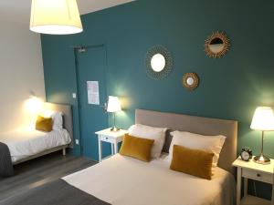 Hotels Hotel Saint-Michel : photos des chambres