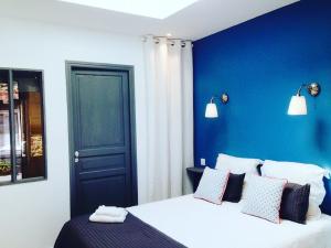 Hotels Hotel Saint-Michel : photos des chambres